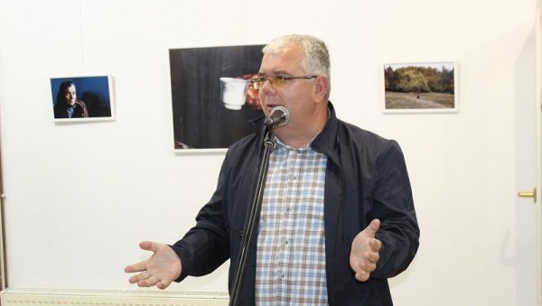 ПРОГРАМИ ДО СЕПТЕМБРА: Отворена летња сцена угљевичког центра за културу ПРОГРАМИ ДО СЕПТЕМБРА: Отворена летња сцена угљевичког центра за културу