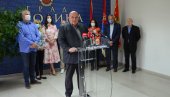 ŽURKE I MUZIKA U PARALIJI: Palma u Grčku vodi 500 zdravstvenih radnika ŽURKE I MUZIKA U PARALIJI: Palma u Grčku vodi 500 zdravstvenih radnika