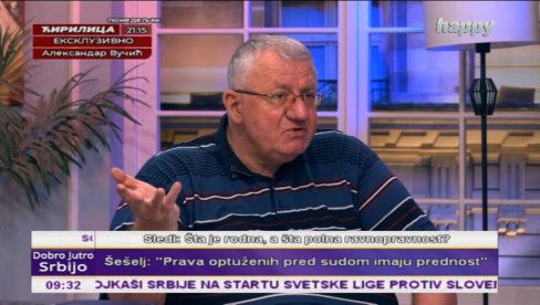 ŠEŠELJ OTKRIO ZAŠTO JE KASNIO LET: Sramno je šta je Krivokapić radio pre sastanka sa srpskim patrijarhom (VIDEO) ŠEŠELJ OTKRIO ZAŠTO JE KASNIO LET: Sramno je šta je Krivokapić radio pre sastanka sa srpskim patrijarhom (VIDEO)