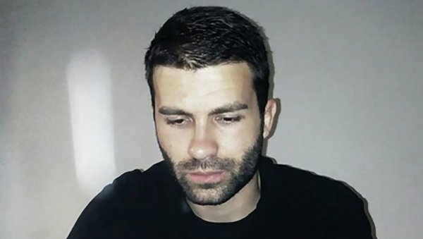 СТЕФАН МЛАДЕНОВИЋ АУТОР НАЈБОЉЕГ ЕСЕЈА О ДИСУ: Освојио прву награду на конкурсу Градске библиотеке у Чачку СТЕФАН МЛАДЕНОВИЋ АУТОР НАЈБОЉЕГ ЕСЕЈА О ДИСУ: Освојио прву награду на конкурсу Градске библиотеке у Чачку