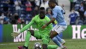 RAHIM STERLING NAPUŠTA SITI: Četiri velikana u velikoj borbi za englesko krilo RAHIM STERLING NAPUŠTA SITI: Četiri velikana u velikoj borbi za englesko krilo