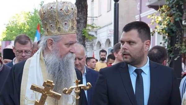 ГРАДОНАЧЕЛНИК НИКШИЋА ЧЕСТИТАО ЈОАНИКИЈУ: Српска православна црква је овим избором показала да најбоље од свих осећа и познаје своју паству ГРАДОНАЧЕЛНИК НИКШИЋА ЧЕСТИТАО ЈОАНИКИЈУ: Српска православна црква је овим избором показала да најбоље од свих осећа и познаје своју паству