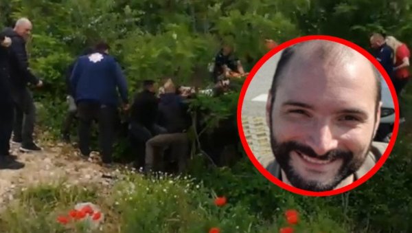 СНИМАК СПАСАВАЊА ИВАНА КОЈИ ЈЕ НЕСТАО НА КОСОВУ: Пронашли га бајкери, мотор потпуно хаварисан (ВИДЕО) СНИМАК СПАСАВАЊА ИВАНА КОЈИ ЈЕ НЕСТАО НА КОСОВУ: Пронашли га бајкери, мотор потпуно хаварисан (ВИДЕО)