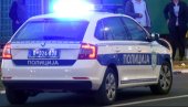 ТРАМВАЈ ИЗЛЕТЕО ИЗ ШИНА НА НОВОМ БЕОГРАДУ: У тренутку незгоде путници били у њему, мања материјална штета