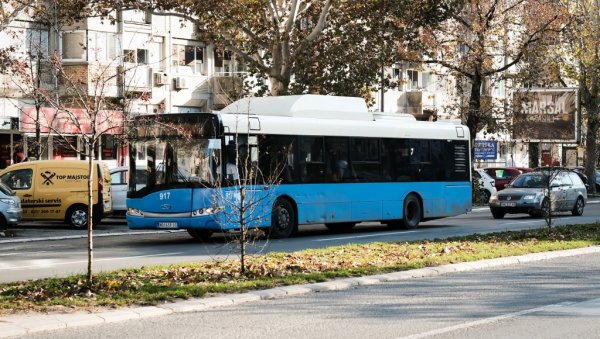 ОСАМ АУТОБУСКИХ ЛИНИЈА ПРИВРЕМЕНО МЕЊА ТРАСУ: Због радова на раскрсници Руменачке улице и Булевара Јаше Томића у Новом Саду