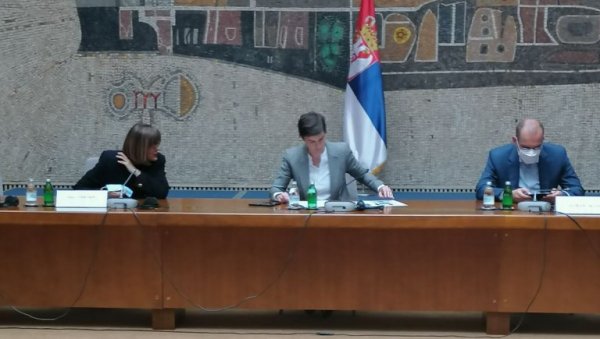 ПОЧЕЛА СЕДНИЦА КРИЗНОГ ШТАБА: Да ли нас очекује ново попуштање мера? ПОЧЕЛА СЕДНИЦА КРИЗНОГ ШТАБА: Да ли нас очекује ново попуштање мера?