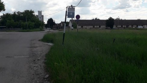 KO JE UBIO LAKIJA? I posle 13 godina nije u potpunosti rešen zločin u Padinskoj Skeli KO JE UBIO LAKIJA? I posle 13 godina nije u potpunosti rešen zločin u Padinskoj Skeli
