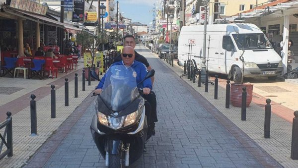 ПАЛМА У ПАРАЛИЈИ НА МОТОРУ: Овога пута без Дачића ПАЛМА У ПАРАЛИЈИ НА МОТОРУ: Овога пута без Дачића