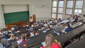 GRUPNO SPREMANJE ISPITA: Starije kolege pomaž stduentima Mašinskog fakulteta GRUPNO SPREMANJE ISPITA: Starije kolege pomaž stduentima Mašinskog fakulteta