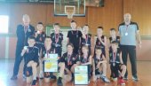 МАЛИШАНИ ЖАЊУ ОДЛИЧЈА: Најуспешнија сезона кошаркашког клуба НС Баскет 07 МАЛИШАНИ ЖАЊУ ОДЛИЧЈА: Најуспешнија сезона кошаркашког клуба НС Баскет 07