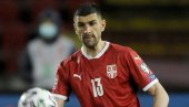 ХЕТАФЕ ОДУШЕВИО СРБИЈУ: Представили Митровића уз Боже правде (ВИДЕО) ХЕТАФЕ ОДУШЕВИО СРБИЈУ: Представили Митровића уз Боже правде (ВИДЕО)