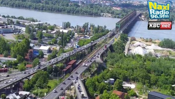 СУДАР НА ПАНЧЕВЦУ: Отежан саобраћај у смеру ка граду СУДАР НА ПАНЧЕВЦУ: Отежан саобраћај у смеру ка граду