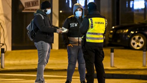 RACIJE NA DESET LOKACIJA: U Severnoj Makedoniji uhapšeno šest osumnjičenih za šverc izbeglica RACIJE NA DESET LOKACIJA: U Severnoj Makedoniji uhapšeno šest osumnjičenih za šverc izbeglica