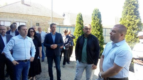 ДОБРЕ ЦЕНЕ ЗА РАТАРЕ: Проблем имају сточари ДОБРЕ ЦЕНЕ ЗА РАТАРЕ: Проблем имају сточари
