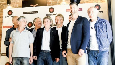 NE PRESTAJE ŽAL ZA KUMOM, POSVETIĆE MU CELI NASTUP: Daša iz Legendi najavio koncert i zaplakao zbog Bore Čorbe NE PRESTAJE ŽAL ZA KUMOM, POSVETIĆE MU CELI NASTUP: Daša iz Legendi najavio koncert i zaplakao zbog Bore Čorbe