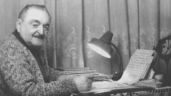 ТАМБУРИ ЖИВОТ ПОСВЕТИО: Живи сећање на Саву Вукосављева (1914-1996), легендарног композитора ТАМБУРИ ЖИВОТ ПОСВЕТИО: Живи сећање на Саву Вукосављева (1914-1996), легендарног композитора