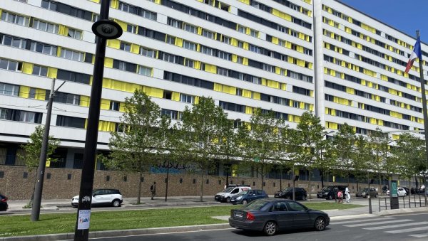 ХОРОР У СТАНУ УЧТИВОГ САШЕ: Репортер “Новости” у згради на париском булевару Мортије, која крије мрачну породичну драму нашег сународника ХОРОР У СТАНУ УЧТИВОГ САШЕ: Репортер “Новости” у згради на париском булевару Мортије, која крије мрачну породичну драму нашег сународника