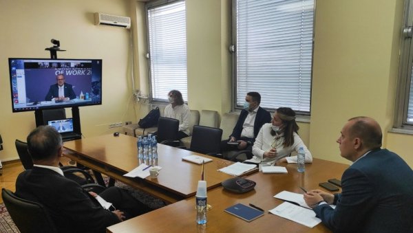 МИНИСТАР ЛОНЧАР УЧЕСТВОВАО У РАДУ КОНФЕРЕНЦИЈЕ О ЗДРАВЉУ СЗО: Европа још увек није завршила са борбом против вируса корона МИНИСТАР ЛОНЧАР УЧЕСТВОВАО У РАДУ КОНФЕРЕНЦИЈЕ О ЗДРАВЉУ СЗО: Европа још увек није завршила са борбом против вируса корона