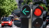 ČETVRTO SVETLO NA SEMAFORIMA: Evo koje boje će biti i šta znači nova signalizacija