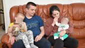 БОШКО ЧЕКА СПАС: Непокретан је, не може да гута, ноћу дише помоћу апарата БОШКО ЧЕКА СПАС: Непокретан је, не може да гута, ноћу дише помоћу апарата