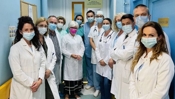 ПОВРАТАК ЛЕЧЕЊУ ТЕШКИХ БОЛЕСНИКА: У Клиничком центру Војводине после више од годину дана урађене три трансплантације ПОВРАТАК ЛЕЧЕЊУ ТЕШКИХ БОЛЕСНИКА: У Клиничком центру Војводине после више од годину дана урађене три трансплантације