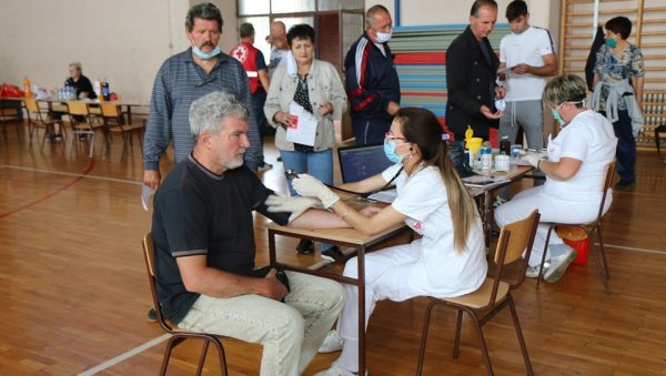 АКЦИЈЕ ДОБРОВОЉНОГ ДАВАЊА КРВИ: Позив за становнике Честерега, Међе и Житишта АКЦИЈЕ ДОБРОВОЉНОГ ДАВАЊА КРВИ: Позив за становнике Честерега, Међе и Житишта