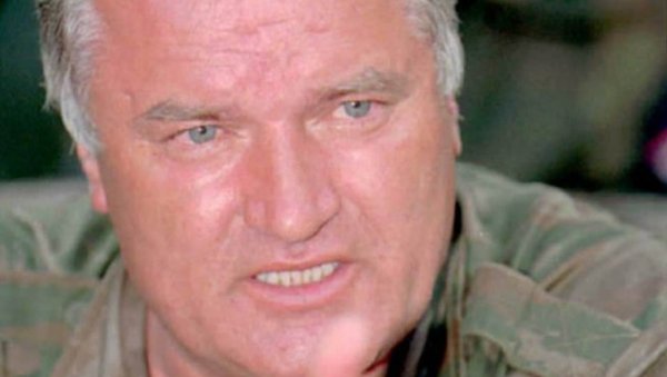 ОДБРАНИЋЕМО НАРОД, ГОСПОДИНЕ: Ево шта је Ратко Младић рекао генералу Смиту ОДБРАНИЋЕМО НАРОД, ГОСПОДИНЕ: Ево шта је Ратко Младић рекао генералу Смиту