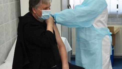 СВЕ МАЊЕ ОБОЛЕЛИХ ОД КОРОНА ВИРУСА: У зрењанинској Општој болници у порасту број специјалистичких прегледа СВЕ МАЊЕ ОБОЛЕЛИХ ОД КОРОНА ВИРУСА: У зрењанинској Општој болници у порасту број специјалистичких прегледа