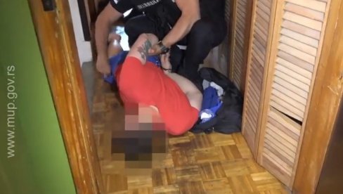 НОВОСТИ САЗНАЈУ: Ово су имена Декстерових помагача који су ухапшени у Србији НОВОСТИ САЗНАЈУ: Ово су имена Декстерових помагача који су ухапшени у Србији
