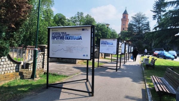 ШТА ЈЕ СВЕ УРАЂЕНО НА ЦРНИЦИ: Изложба фотографија противпоплавних радова у Параћину још увек сведочи о томе поред реке (ФОТО) ШТА ЈЕ СВЕ УРАЂЕНО НА ЦРНИЦИ: Изложба фотографија противпоплавних радова у Параћину још увек сведочи о томе поред реке (ФОТО)