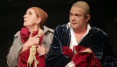 ŠOPALOVIĆI KOD SVOJE KUĆE: Jugoslovenski pozorišni festival u Užicu označio povratak publike u teatre