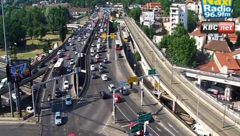 ГУЖВЕ У БЕОГРАДУ: Ево какво је стање на улицама престонице овог јутра ГУЖВЕ У БЕОГРАДУ: Ево какво је стање на улицама престонице овог јутра