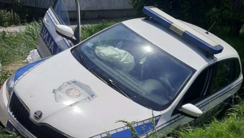 TRAGEDIJA U BORČI: Policajac na zadatku preminuo od srčanog udara TRAGEDIJA U BORČI: Policajac na zadatku preminuo od srčanog udara