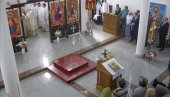 СЛУЖЕНА ЛИТУРГИЈА: Обележена слава најмногољуднијег насеља у Зрењанину СЛУЖЕНА ЛИТУРГИЈА: Обележена слава најмногољуднијег насеља у Зрењанину