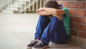БОЛ НЕ ПРЕСТАЈЕ: Сахрањен дечак (11) кога је усмртио камион у близини ОШ Алекса Шантић БОЛ НЕ ПРЕСТАЈЕ: Сахрањен дечак (11) кога је усмртио камион у близини ОШ Алекса Шантић