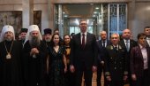 ВУЧИЋ И ПАТРИЈАРХ ПОРФИРИЈЕ У АМБАСАДИ: Харченко организовао пријем поводом Дана Русије ВУЧИЋ И ПАТРИЈАРХ ПОРФИРИЈЕ У АМБАСАДИ: Харченко организовао пријем поводом Дана Русије