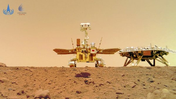 ТРКА У СВЕМИРУ: Кинези најављују - Донеће узорке са Марса две године пре Американаца и Европљана ТРКА У СВЕМИРУ: Кинези најављују - Донеће узорке са Марса две године пре Американаца и Европљана
