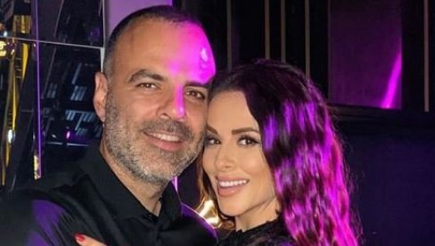 DANILO SVE BLIŽI VRHU: Suprug Ane Sević iskeširao hiljadu evra za jednu pesmu ovom harmonikašu (FOTO)