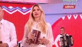 ВОДИТЕЉ ДИГАО СРБИЈУ НА НОГЕ, НАЈАВИО РАТ: Сви су данас немо посматрали екране ВОДИТЕЉ ДИГАО СРБИЈУ НА НОГЕ, НАЈАВИО РАТ: Сви су данас немо посматрали екране