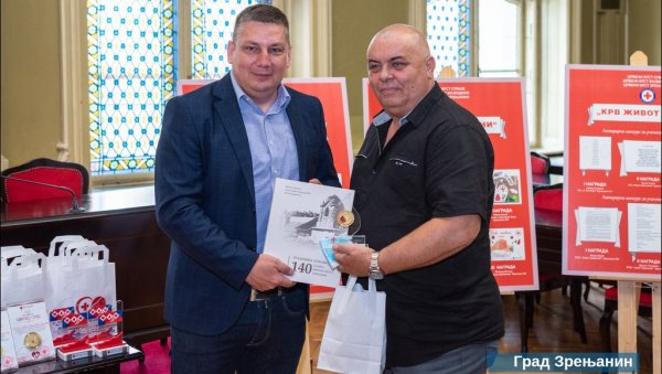СТО ПУТА ДАО КРВ: Одликован хумани Зоран Костадиновић из Зрењанина СТО ПУТА ДАО КРВ: Одликован хумани Зоран Костадиновић из Зрењанина