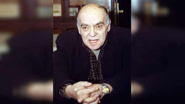 ИНЦИДЕНТ НА ПАРАДИ: Сећање на песника Александра Секулића ИНЦИДЕНТ НА ПАРАДИ: Сећање на песника Александра Секулића