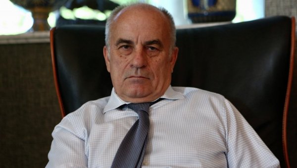 СМЕНА ЗБОГ ПОКУШАЈА ПРЕВРАТА: Председник ДИК Алекса Ивановић повредио изборни закон СМЕНА ЗБОГ ПОКУШАЈА ПРЕВРАТА: Председник ДИК Алекса Ивановић повредио изборни закон