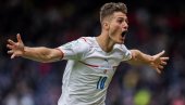 DA LI JE IKO SUMNJAO: Majstorija Patrika Šika proglašena za gol prvenstva (VIDEO) DA LI JE IKO SUMNJAO: Majstorija Patrika Šika proglašena za gol prvenstva (VIDEO)