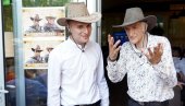 СРПСКА ХАРМОНИКА ИДЕ УЗ КАНТРИ ЗВУК: Мирко Кодић, за Новости, поводом новог спота Ла фантана