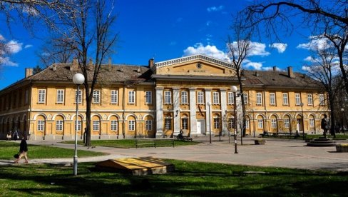 КОРОНА ПОСУСТАЛА У ЈУЖНОМ БАНАТУ: Само један новозаражени, панчевачка болница поново у редовном режиму рада КОРОНА ПОСУСТАЛА У ЈУЖНОМ БАНАТУ: Само један новозаражени, панчевачка болница поново у редовном режиму рада