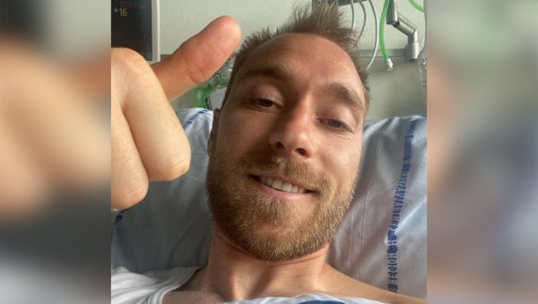 КРИСТИЈАН ЕРИКСЕН СЕ ОГЛАСИО ИЗ БОЛНИЦЕ: Прва фотографија и најјача порука саиграчима - Играјте за целу Данску (ФОТО) КРИСТИЈАН ЕРИКСЕН СЕ ОГЛАСИО ИЗ БОЛНИЦЕ: Прва фотографија и најјача порука саиграчима - Играјте за целу Данску (ФОТО)