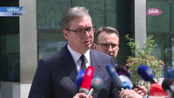 ВУЧИЋ НАКОН САСТАНКА СА КУРТИЈЕМ: Ово што су радили био је покушај да се оконча дијалог (ВИДЕО) ВУЧИЋ НАКОН САСТАНКА СА КУРТИЈЕМ: Ово што су радили био је покушај да се оконча дијалог (ВИДЕО)