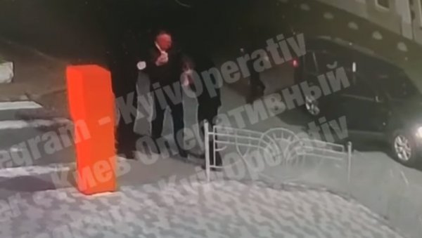 МИЛОВАН РОГАНОВИЋ НА МЕТИ УБИЦА: Снимак специјалне операције - ово је Србин чије убиство је планирано у Украјини (ВИДЕО) МИЛОВАН РОГАНОВИЋ НА МЕТИ УБИЦА: Снимак специјалне операције - ово је Србин чије убиство је планирано у Украјини (ВИДЕО)