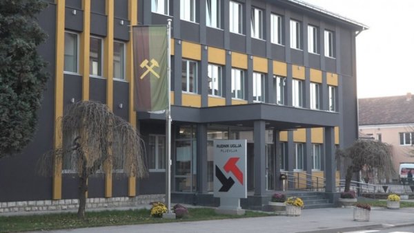 ОТКАЗИ У ПЉЕВАЉСКОМ РУДНИКУ: Ко су бивши директори, отпуштени због одавања тајни и несавесног пословања (ФОТО) ОТКАЗИ У ПЉЕВАЉСКОМ РУДНИКУ: Ко су бивши директори, отпуштени због одавања тајни и несавесног пословања (ФОТО)