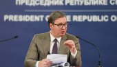 ШАМПИОНКЕ СУ ТО ЗАСЛУЖИЛЕ: Златне кошаркашице вечерас на пријему код председника Вучића ШАМПИОНКЕ СУ ТО ЗАСЛУЖИЛЕ: Златне кошаркашице вечерас на пријему код председника Вучића